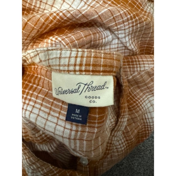 Universal Threads Orange Button-Up - Picture 5 of 5